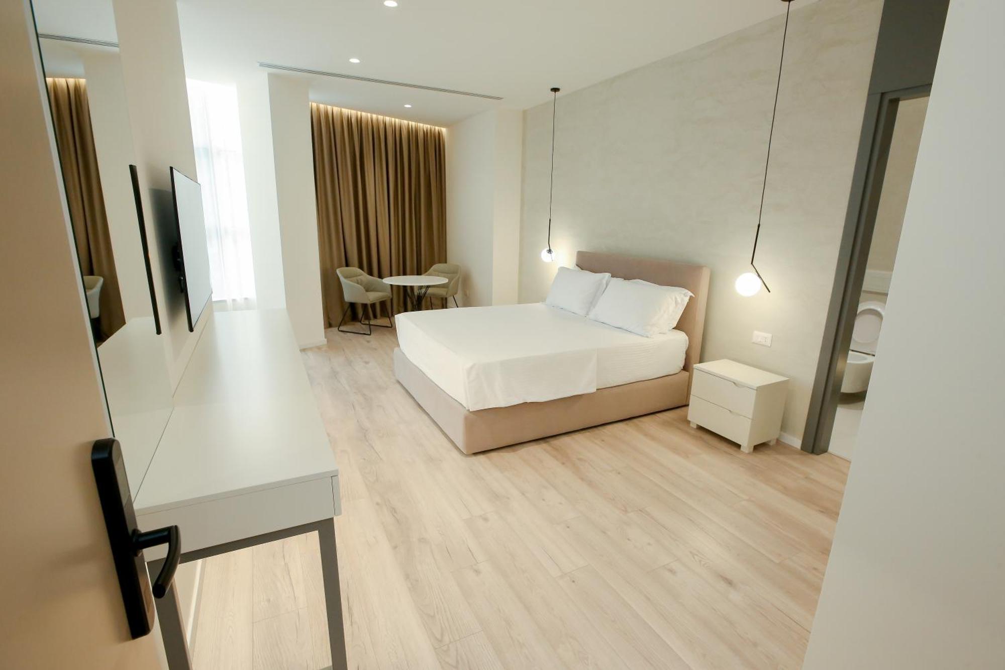 Nos Luxury Rooms Shkodër Exteriör bild
