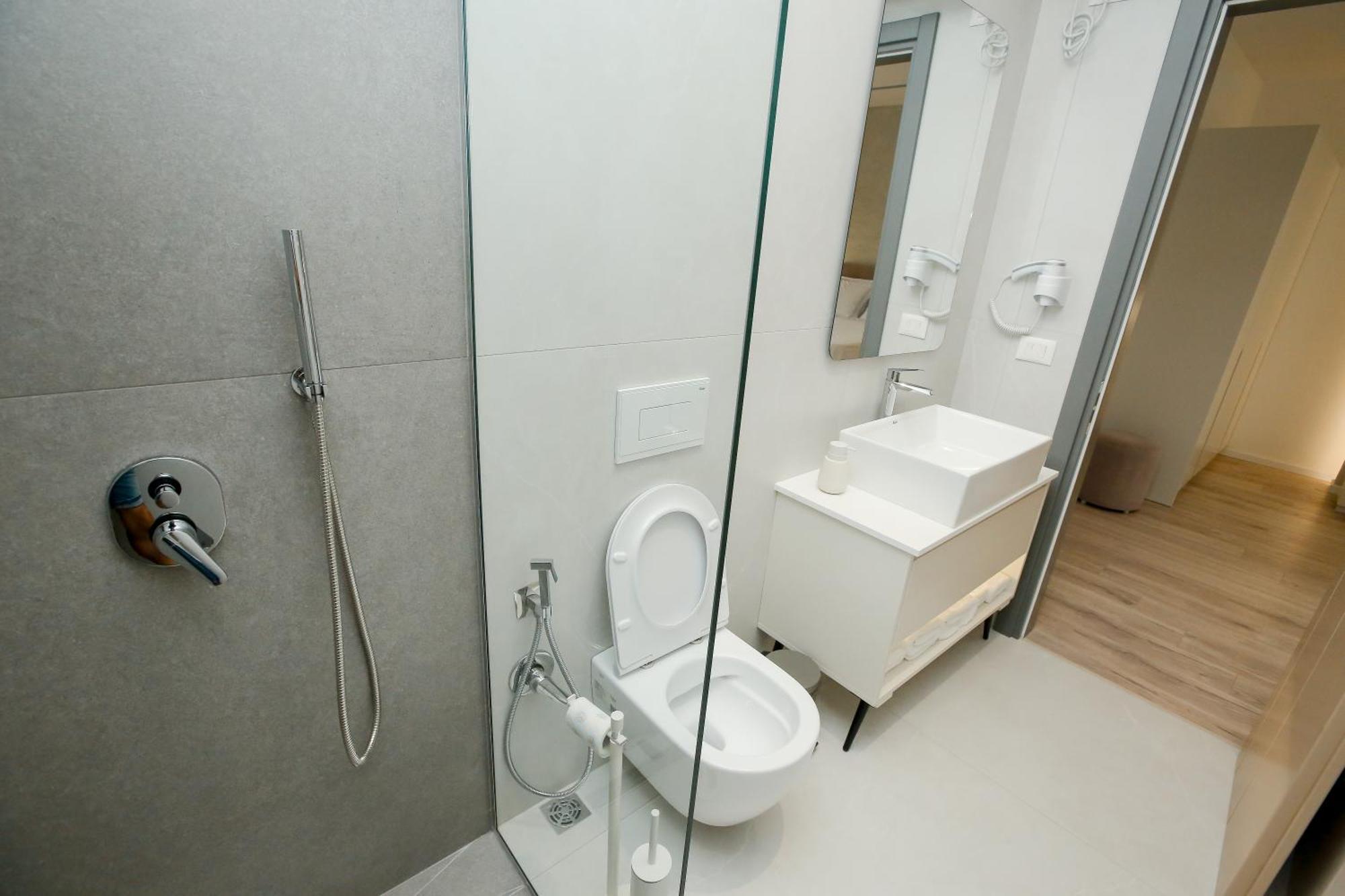 Nos Luxury Rooms Shkodër Exteriör bild