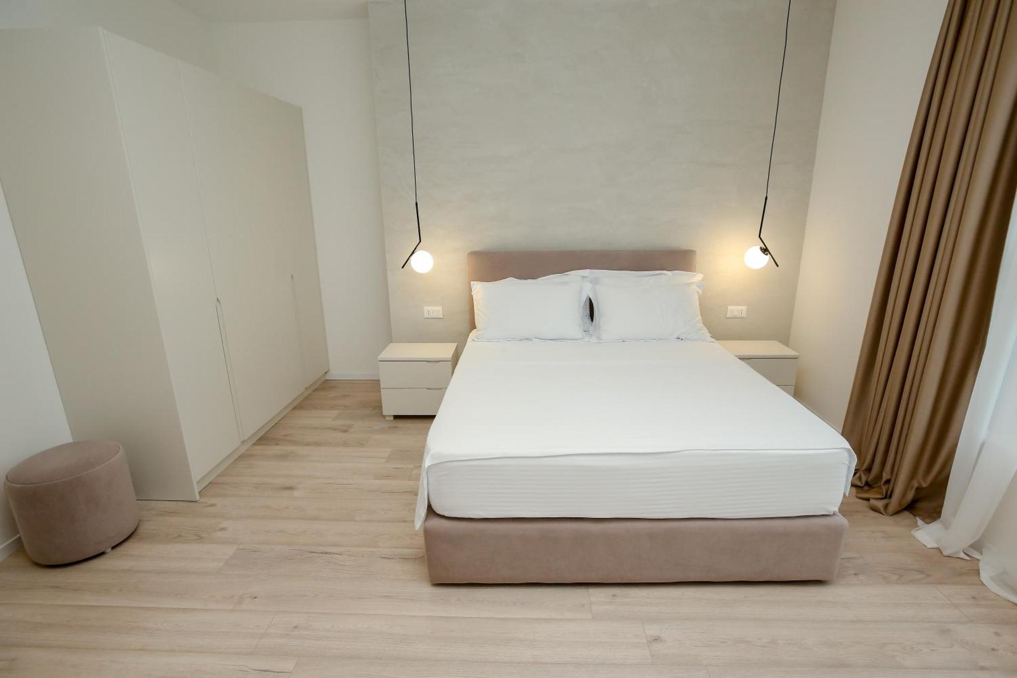 Nos Luxury Rooms Shkodër Exteriör bild