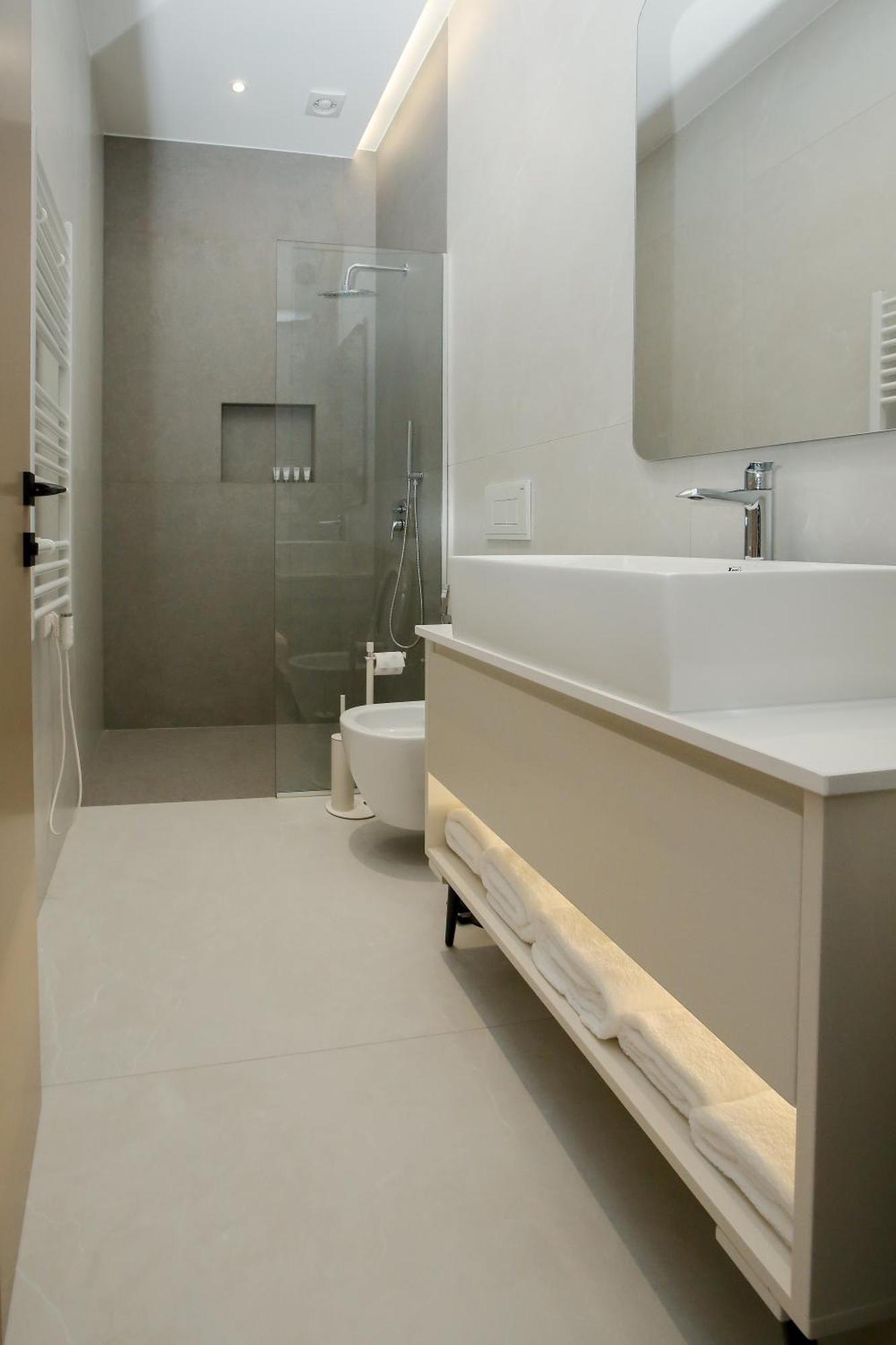 Nos Luxury Rooms Shkodër Exteriör bild
