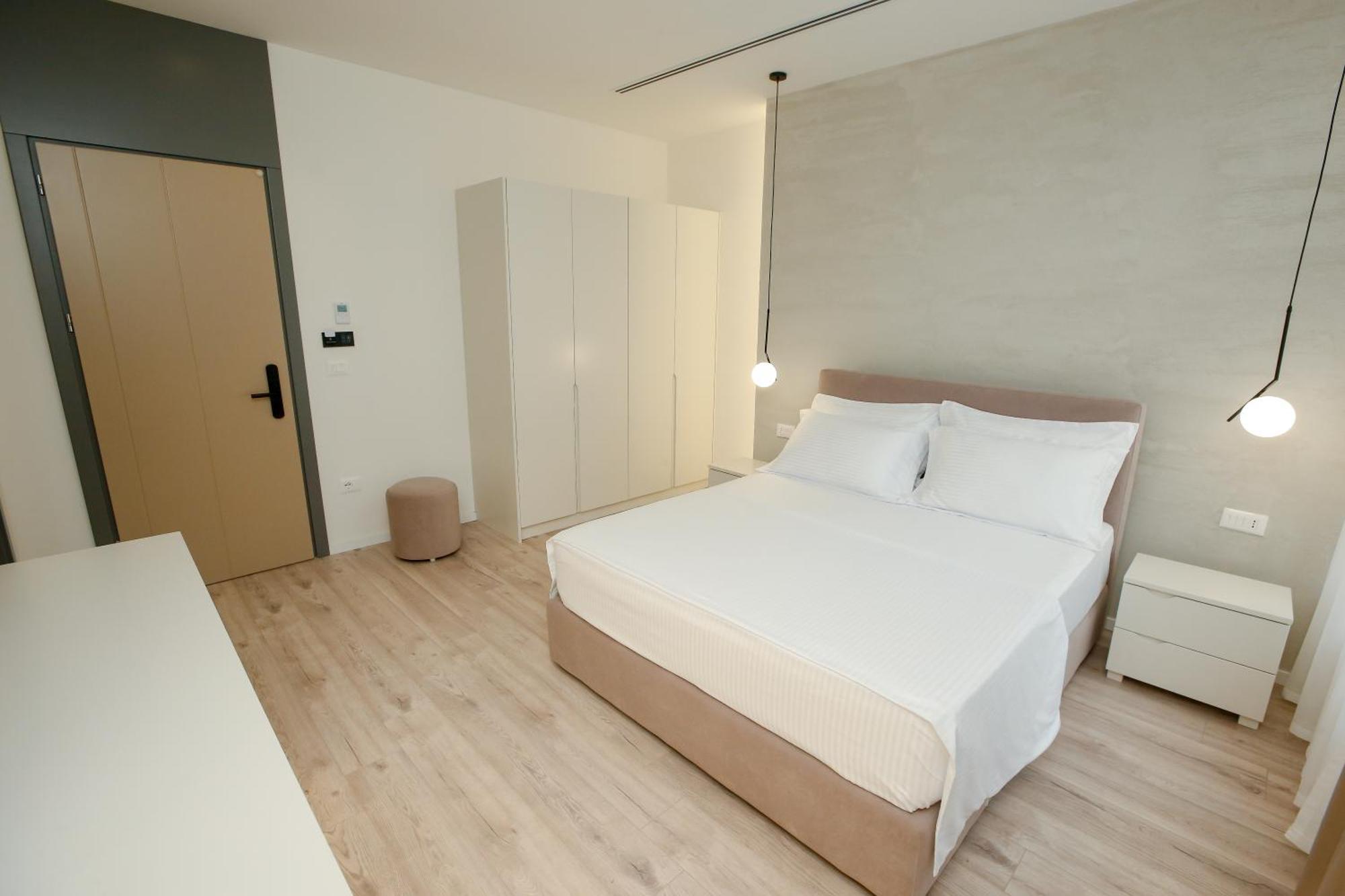 Nos Luxury Rooms Shkodër Exteriör bild